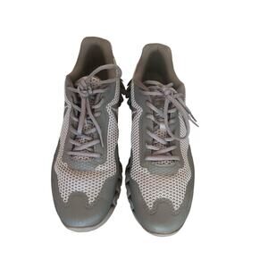 Reebok Zig Tech Original Men’s Size 10 Gray Running Jogging Athletic Shoes